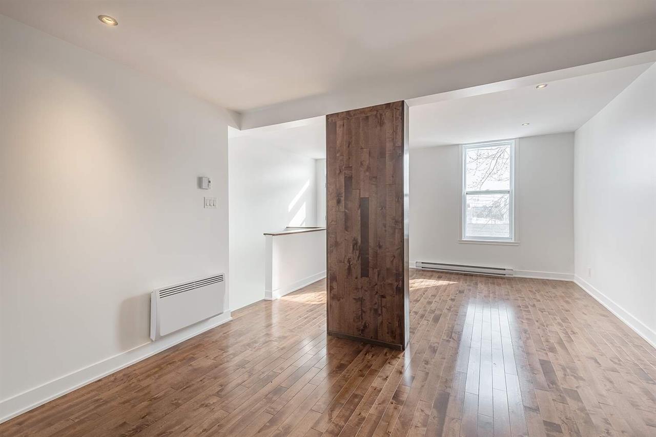 MAGNIFIQUE UNITÉ STYLE CONDO VERDUN À 2 MIN. À PIED DU MÉTRO! | 3227907