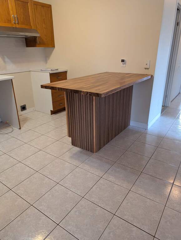 Rare - 3 Grandes Chambres + Bureau Fermé | 3227925