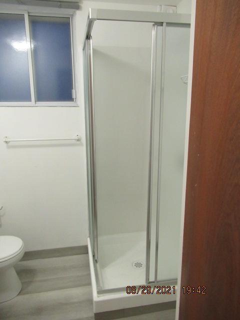 Montreal/Ahuntsic 2 1/2 sous-sol app 1: 1er juillet et app 2 : disponible | 3228225