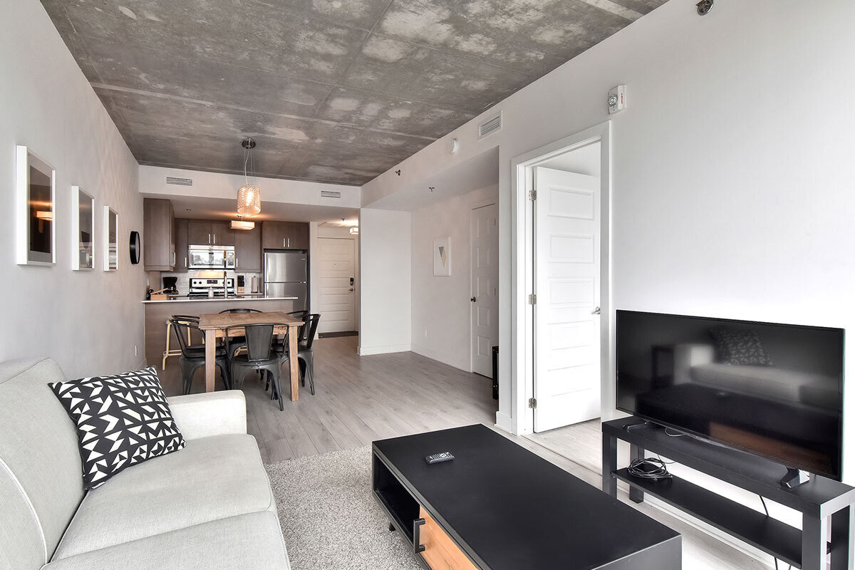 1 Bedroom Available At 1255 Rue De Bullion, Montreal - 1255 Rue De Bullion, Montréal | 3228250