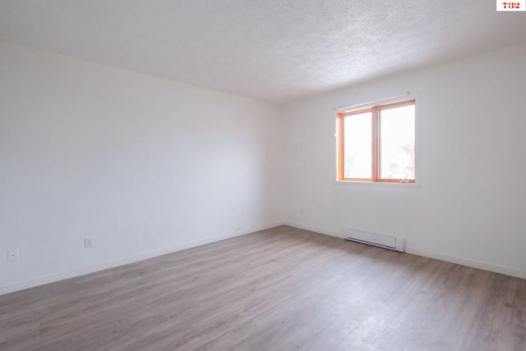 Jolie 4 1/2 dans un quartier tranquille | 3228298