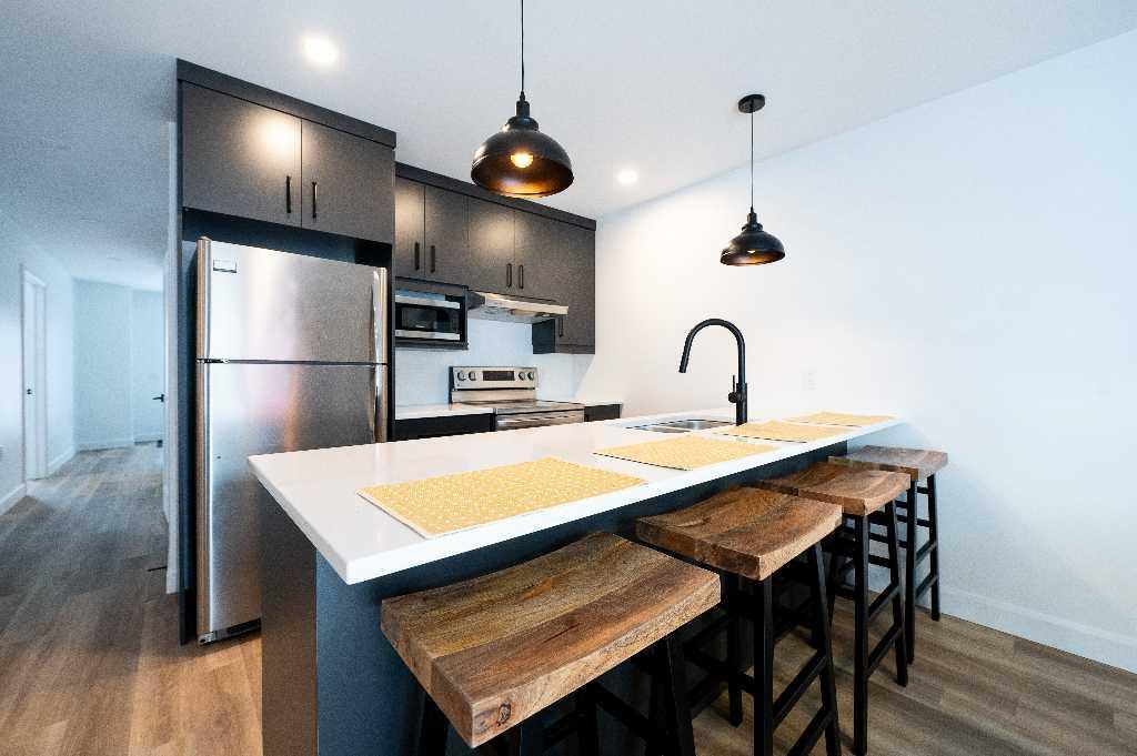 Appartement 4 1/2, 50 ans et plus au pied du Mont Gleason, Warwick | 3228307