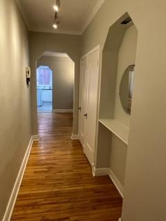 Immense, dernier étage, 2 chambres 4 1/2, rénové, métro Snowdon - Bright top floor, 2 bedroom 4 1/2, renovated, Snowdon metro | 3228347