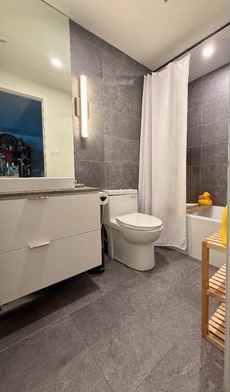 4 1/2 MIDTOWN CONDO - JUILLET 2026 | 3228356