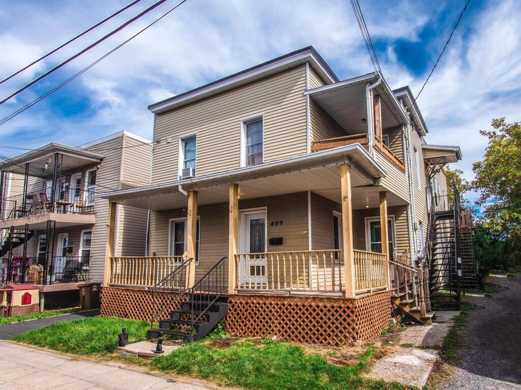 Appartement 4 ½ à Louer à Saint-Jean-sur | 3228475