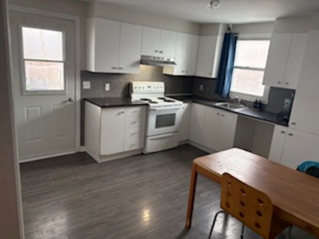 Appartement 4 ½ à Louer à Saint-Jean-sur | 3228475