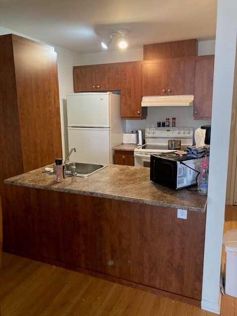 3 1/2 Avec Ascenseur | 3228477