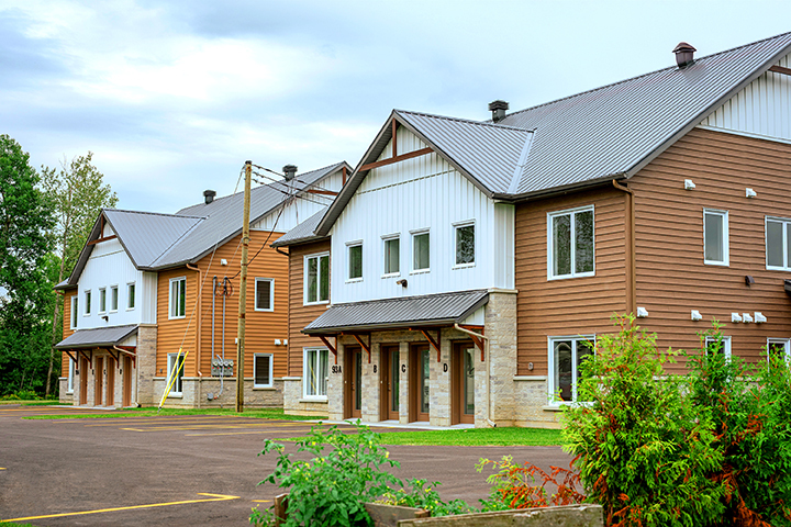 Appartement 4 1/2, Warwick, 50 Ans Et + | 3228542