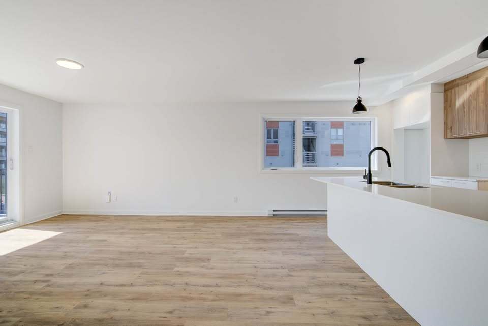 5½ Située Au Rez-de-chaussée | 3228601