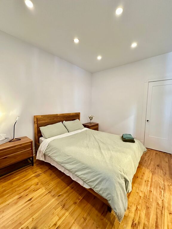 Verdun - Superbe 4 1/2 Meublé Et Rénové | 3228621