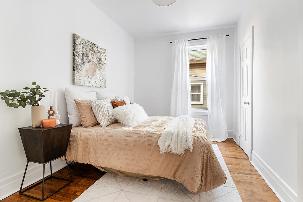 5 12 A Louer A Ahuntsic-cartierville | 3228624