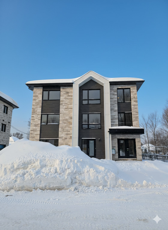 4½ Neuf, Bellefeuille Avec Garage | 3228625