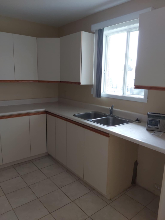 Logement Avec Cours | 3228677