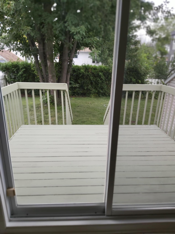 Logement Avec Cours | 3228677