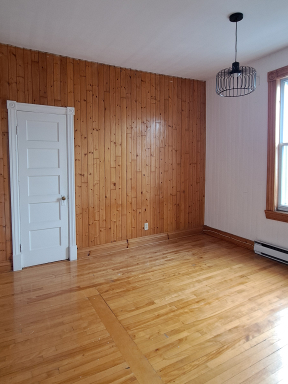 Appart 4 1/2 À Louer - Plateau Montroyal | 3228735
