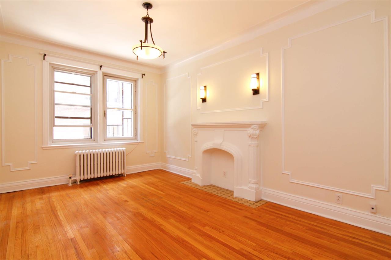 MAGNIFIQUE, A QUELQUES PAS DU MÉTRO ET DU VILLAGE MONKLAND NDG | 3228744