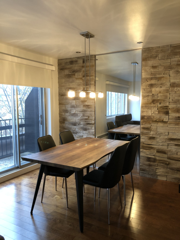 Appartement Meublé Avec Stationnement | 3228760