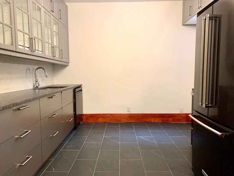 Plateau - Superbe 3 1/2 Rénové | 3228771