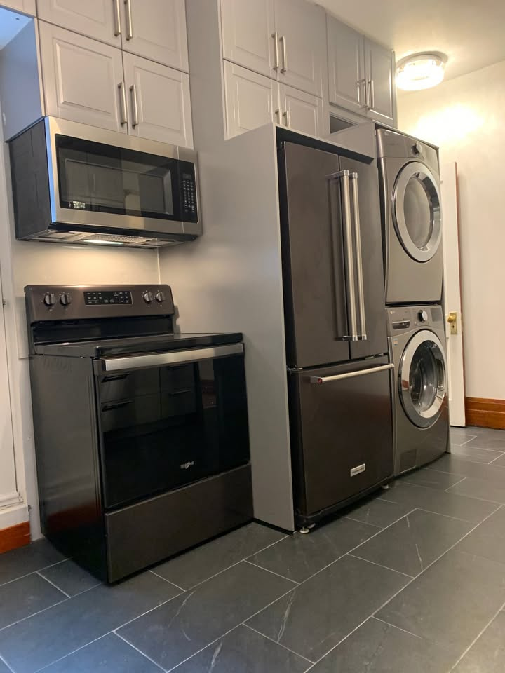 Plateau - Superbe 3 1/2 Rénové | 3228771