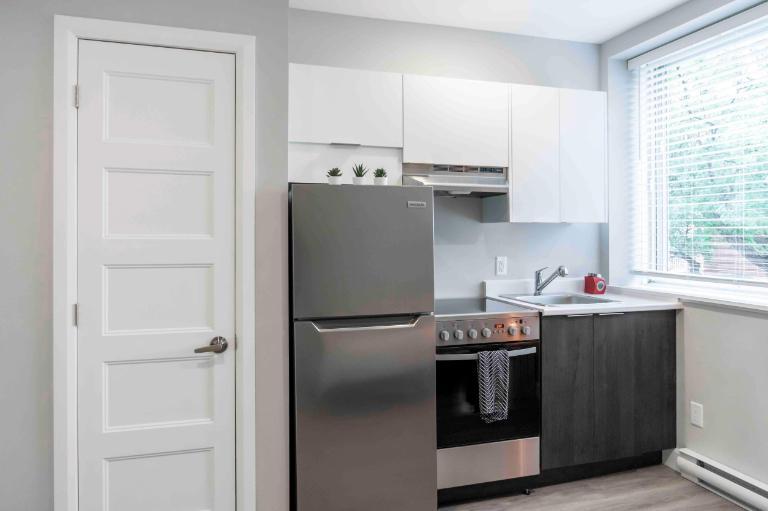 Studio rénové - Métro Crémazie | 3228849