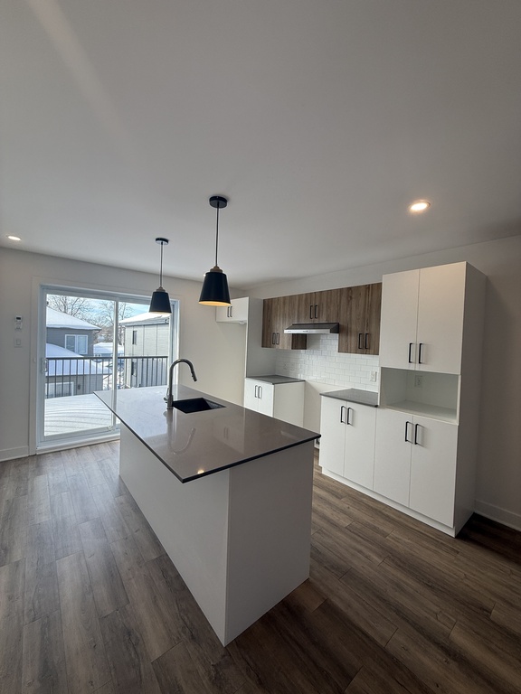 4 1/2 - Disponible Le 1er Janvier 2026 | 3228873