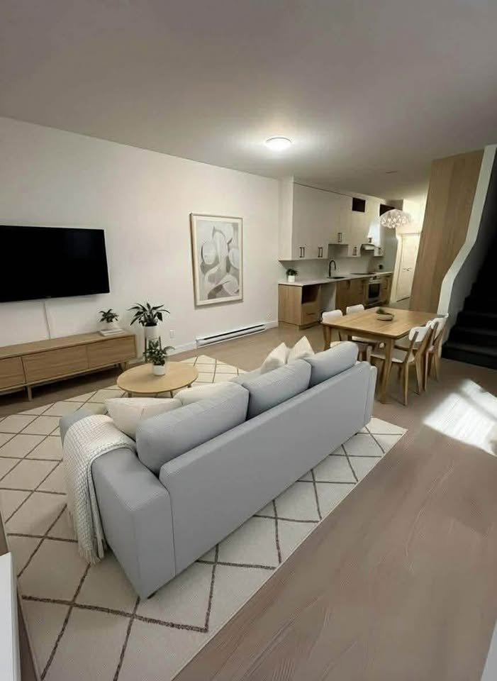 6 1/2 DISPONIBLE MAINTENANT | 1740$ | 3228880