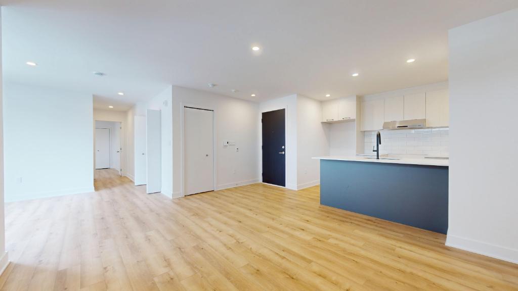 3½ à louer à Laval | Dernier étage| Stationnement | Internet | Ascenseur|Occupation immédiate | 3229035