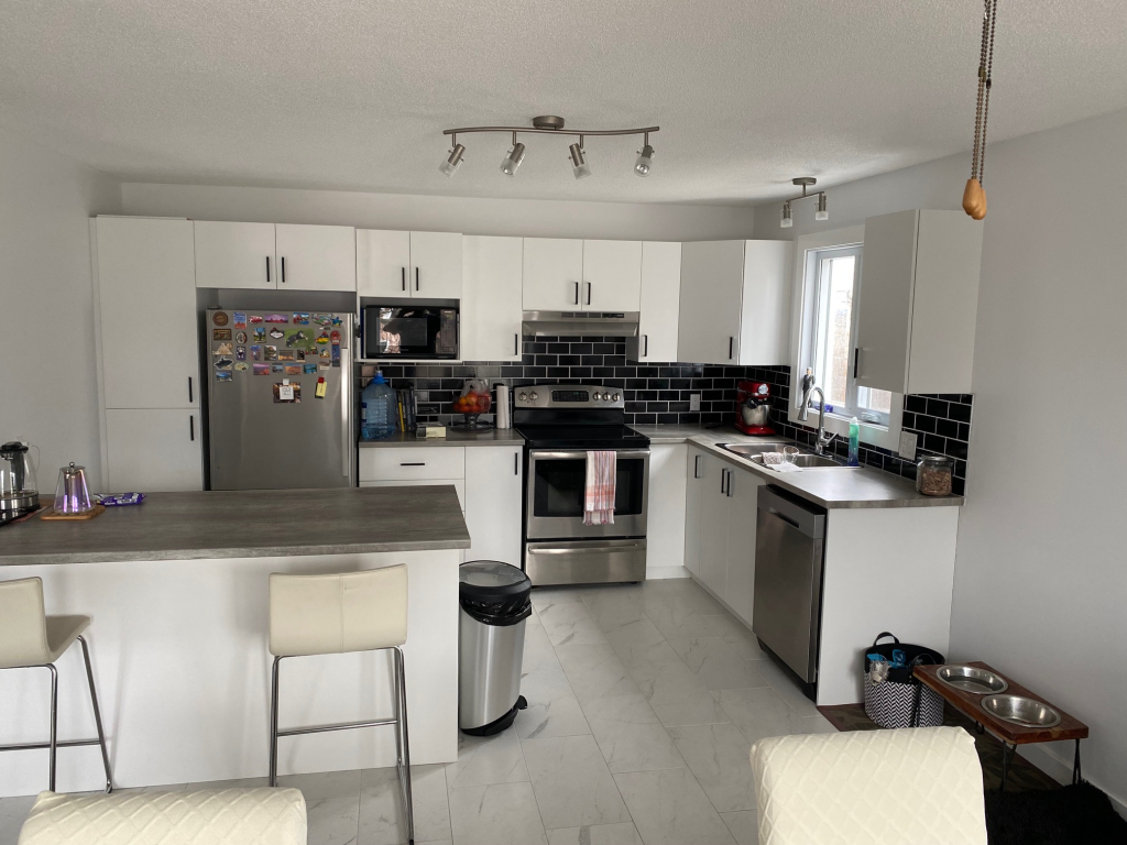 3 Chambres à Louer | 3229037