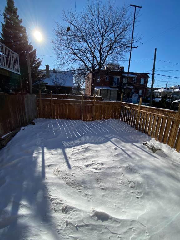 Grand 4½ rénové loué avec jardin privé – 5 électroménagers inclus – Rosemont | 3229093