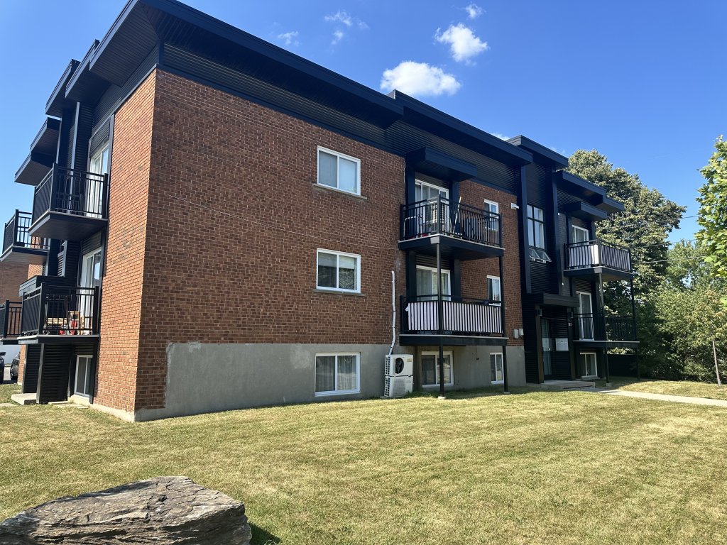 Appartement 4 1/2 Meublé à Louer | 3229244