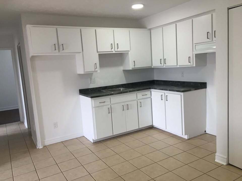 BEAU 4 ½| INTERNET-EAU CHAUDE|EN PROMO | 3229277