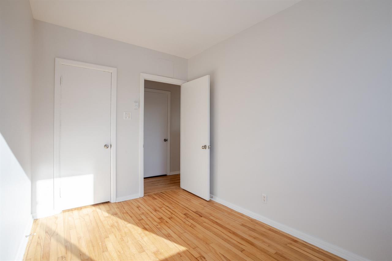 3 1/2 - 265 Rue Riverside, Saint-Lambert | 3229333