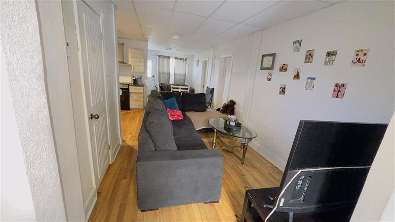 Immeuble - 221-233 King Est Grand 5 ½ à Louer – Cégep | 3229350