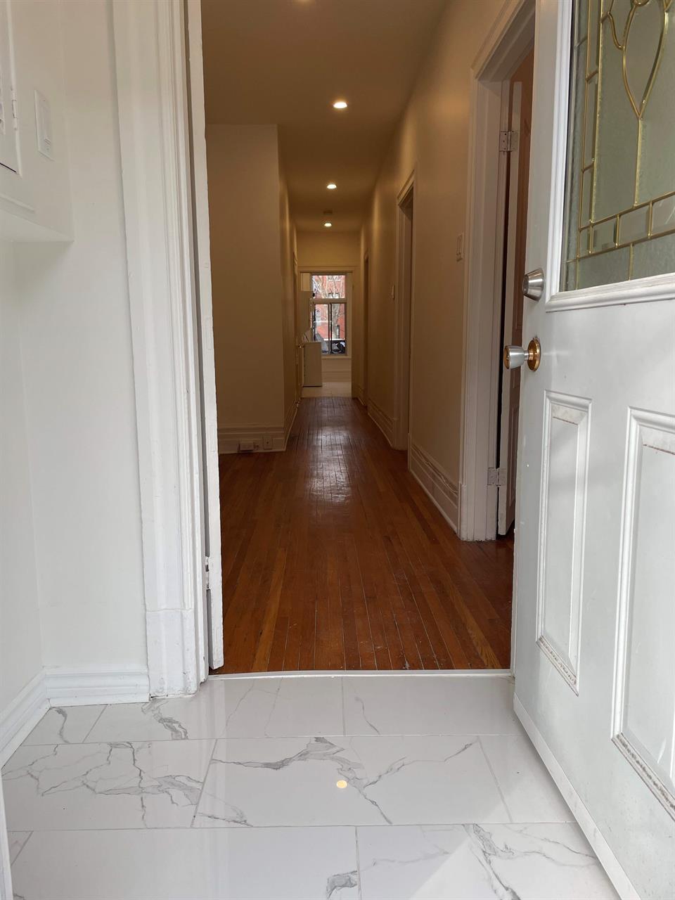 2 CH - 1 SDB - Montréal - $1,795 /mo | 3229400