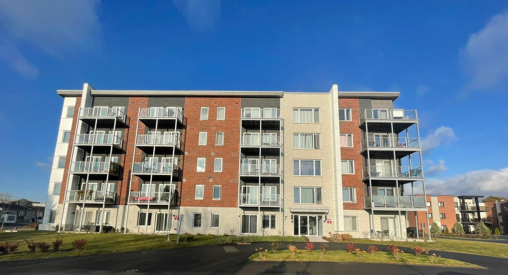 St-Constant - 3 1/2 Disponible 1 Juillet | 3229415