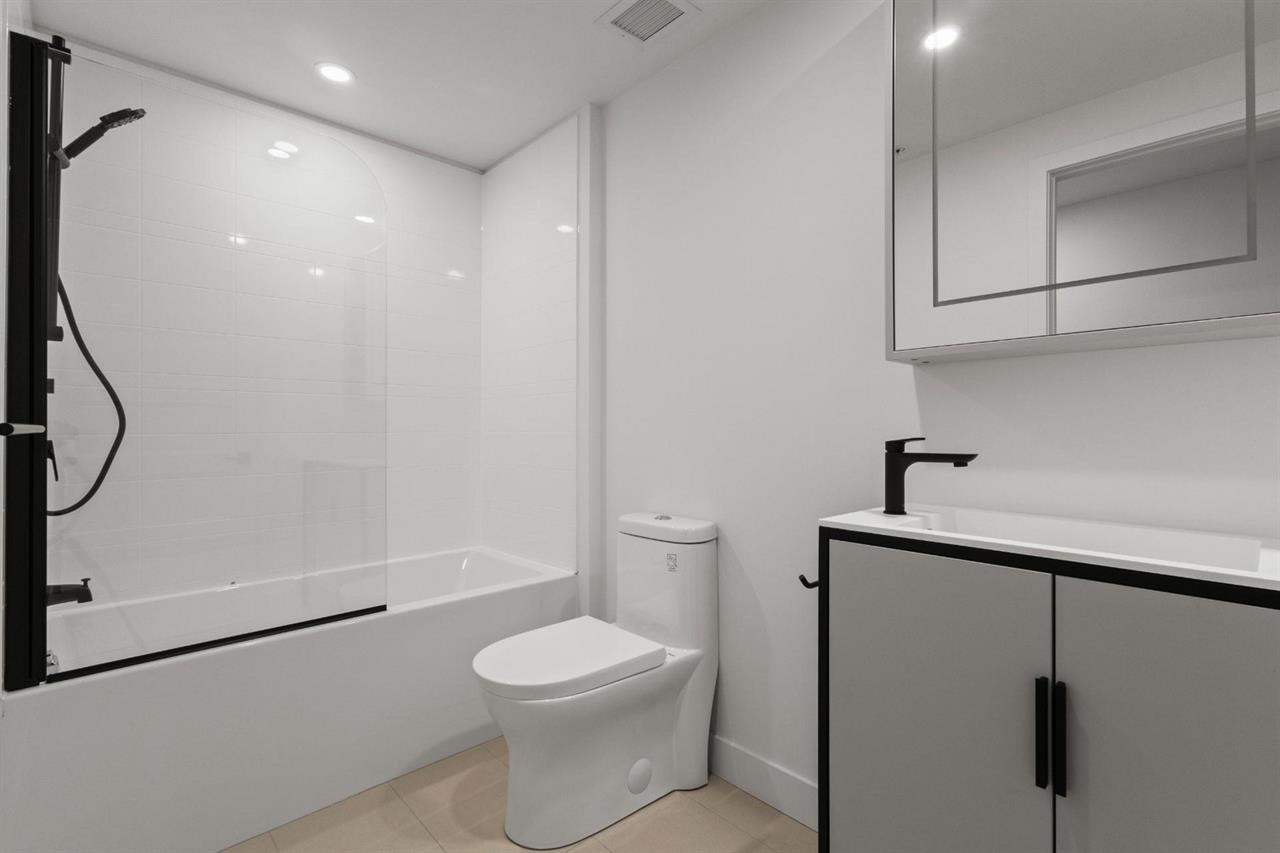 Studio - 1133 Avenue Viger Est, Montréal | 3229429