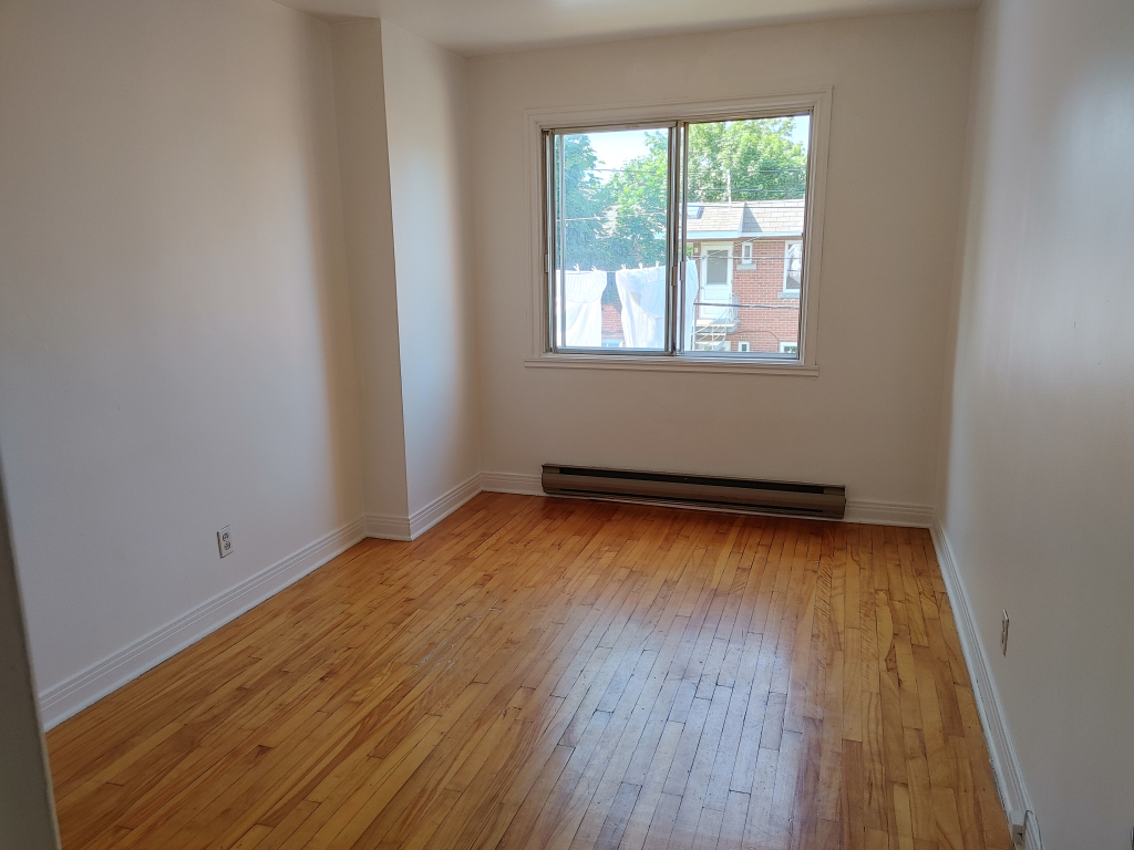 Grand 5 Et Demi. 3 Électros Inclus!! | 3229461