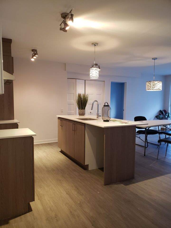 2 CH - 1 SDB - Laval - $1,750 /mo | 3229470