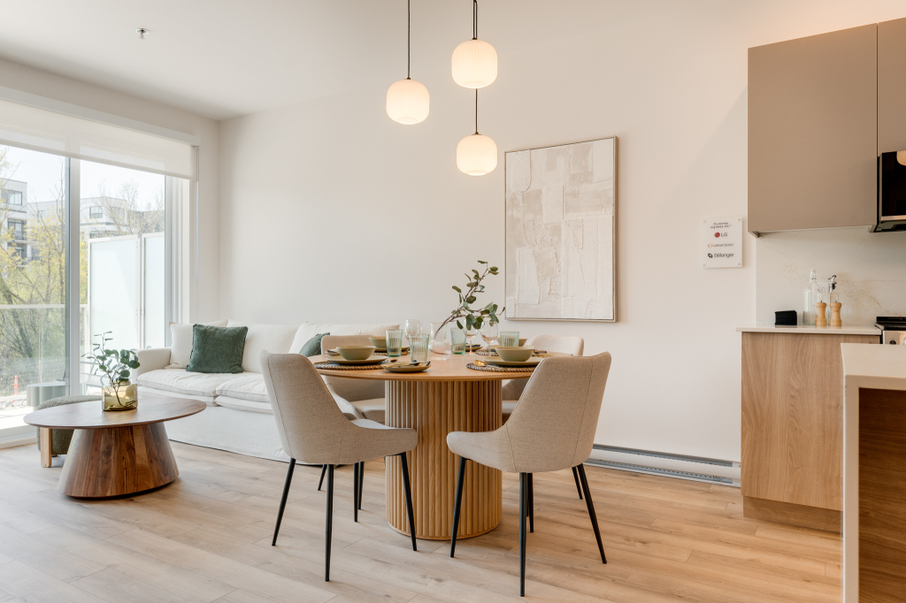 VILL - 1 CHAMBRE + DEN - TOUT-INCLUS | 3229495