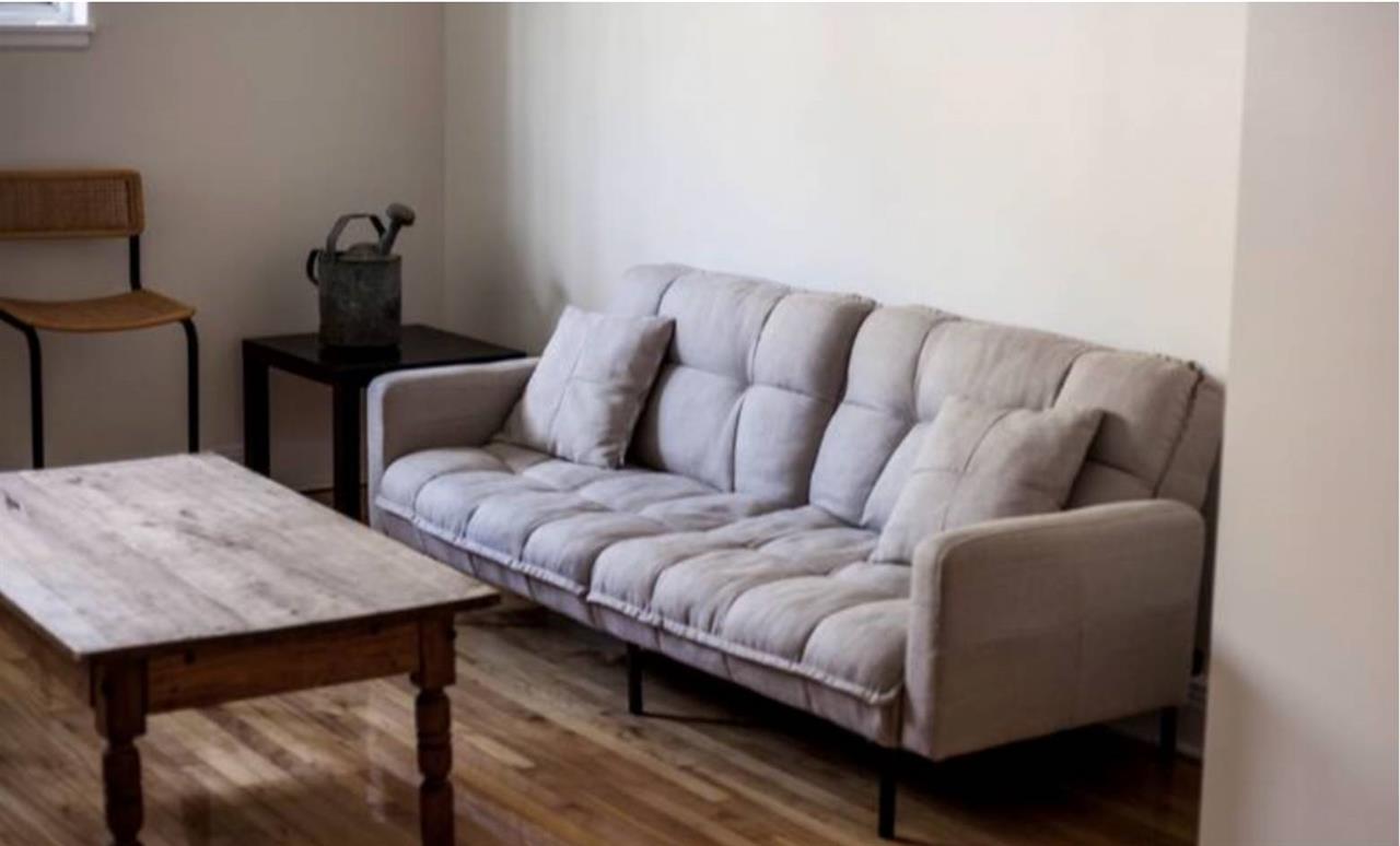 Superbe 4 ½ Rénové Avec Grandes Fenêtres | 3229516