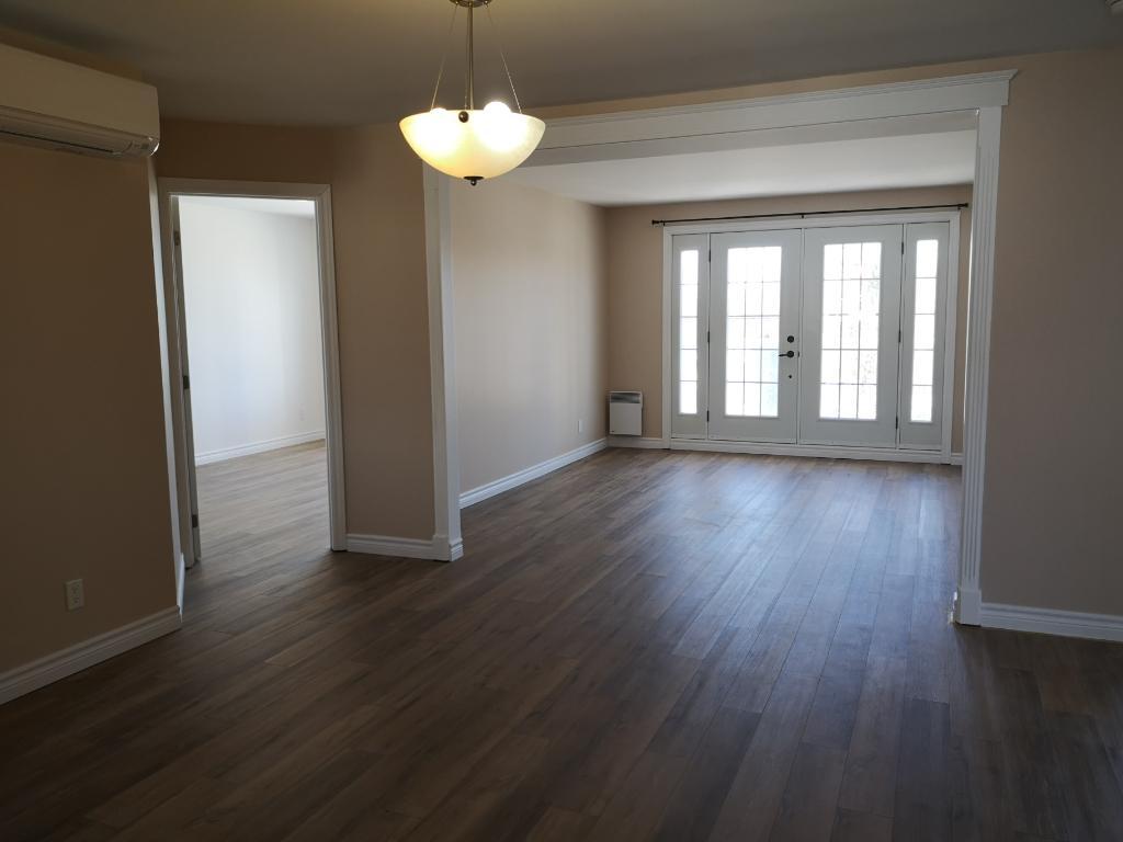 5-1/2 Beaumont | 3229669