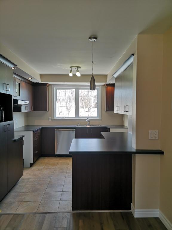 5-1/2 Beaumont | 3229669