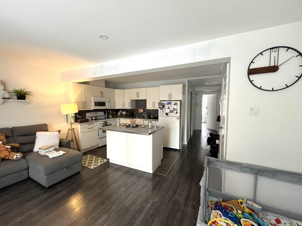3 1/2 non meublé St-Henri 5mn marche métro | 3229685