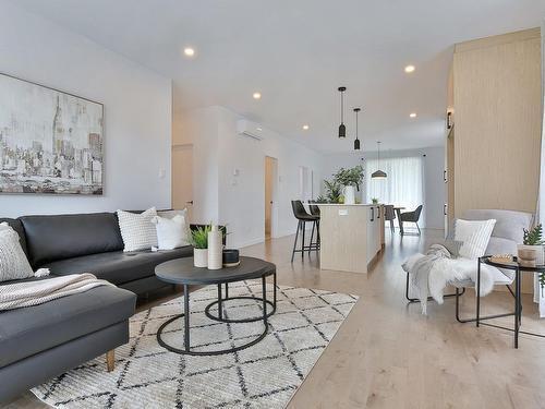 MAGNIFIQUES 4 1/5 - QUADRUPLEX - QUARTIER CALME | 3229697