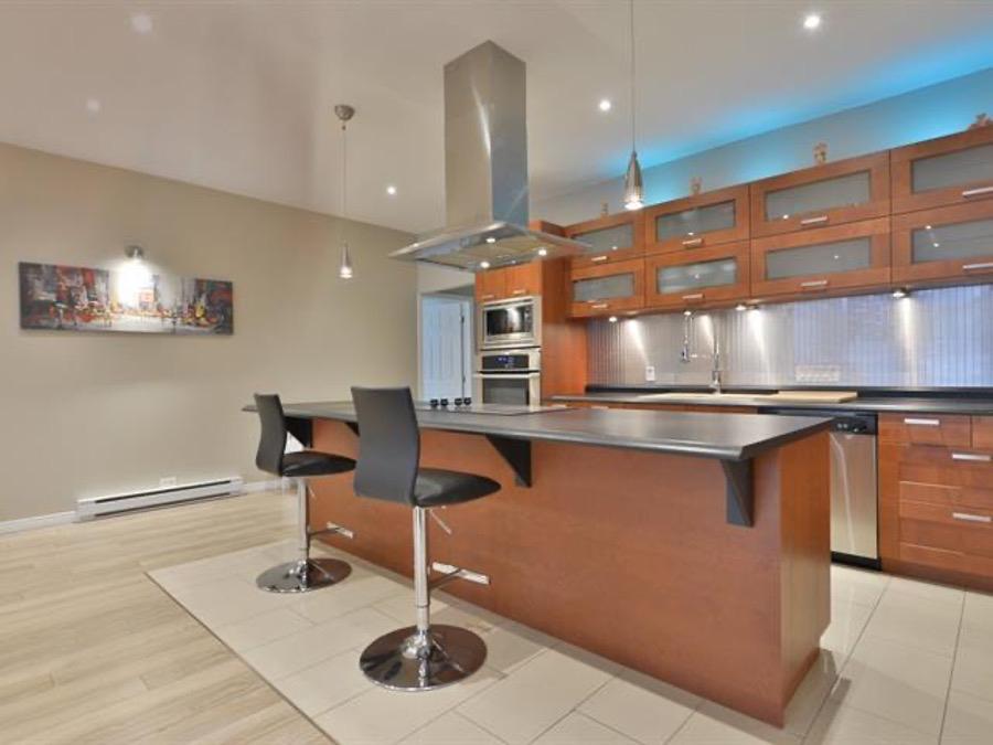 Très grand appartement à Lévis, 3 chambres à coucher, 2 salles de bain, une salle d'eau et une terrasse commune au toit | 3229714