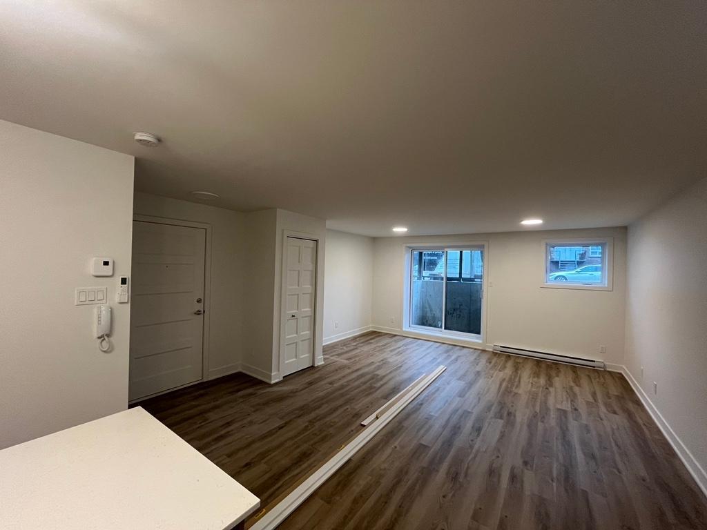 Très spacieux, moderne, nouveau 6 à louer | 3229734