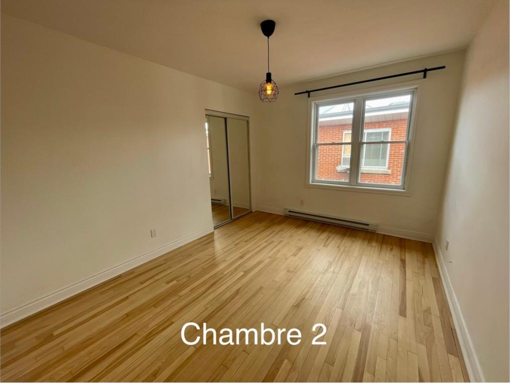 Grand 4 1/2 rénové, Vieux-Longueuil | 3229941