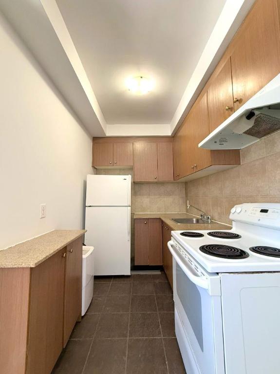 1 CH - 1 SDB - Montréal - $1,050 /mo | 3230058