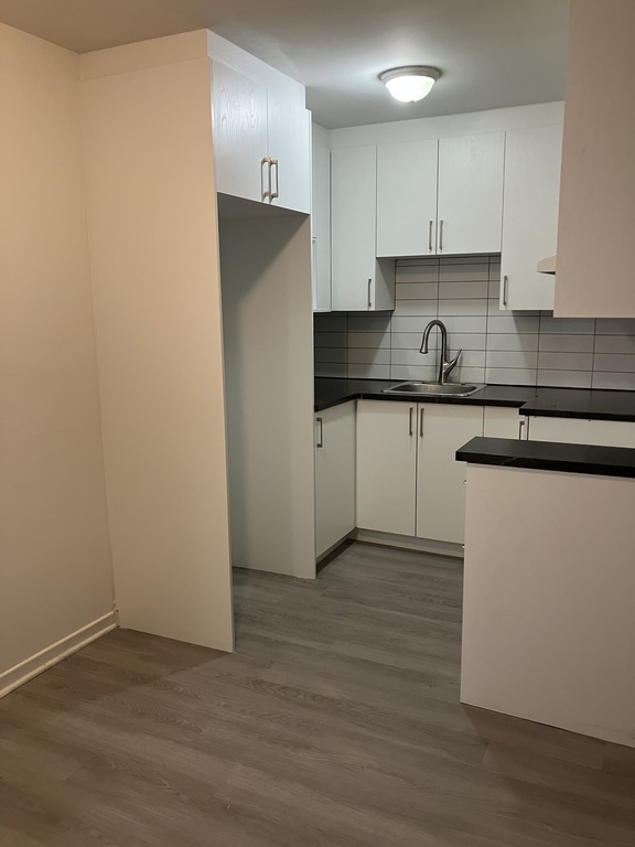 3-1/2 - One Bed Apt. - Metro Angrignon | 3217134