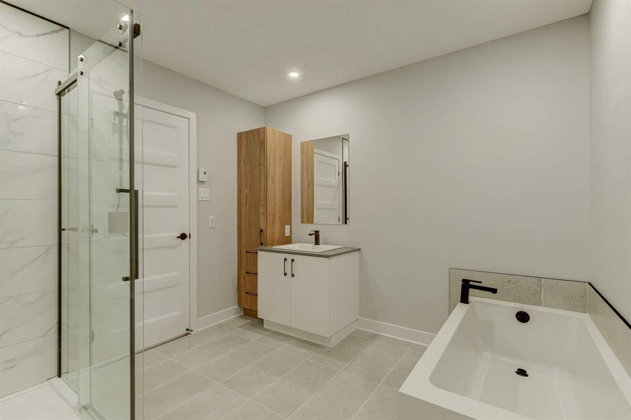 2 CH - 1 SDB - Granby - $1,600 /mo | 3230666